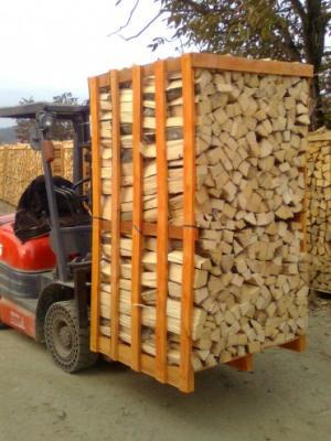 Grande promotion de bois de chauffage