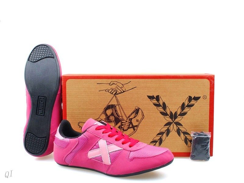 DC.Lacoste.Munich.Prada.BIKKEMBERGS.Chaussures.35euros