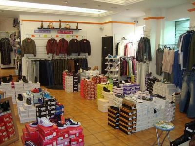 LOCAL COMMERCIAL 153 m² A BEZIERS