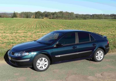 RENAULT Laguna II Ess. 2.0 l. 16V Impulsion