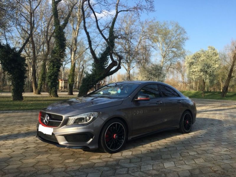  DONNE Mercedes CLA 220 Edition 1 AMG