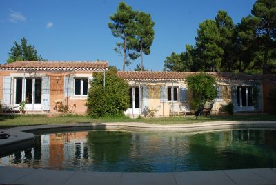 Gtes avec piscine  Roussillon dans le Luberon