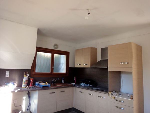 F4 en villa avec jardin 20 mn de cannes, sophia antipolis & nice