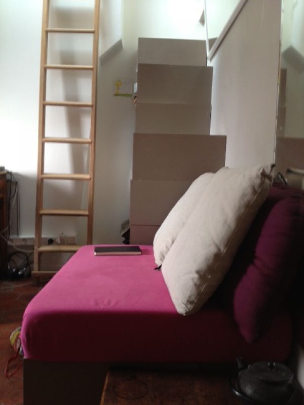 A SAISIR - Canap-banquette avec espaces de rangement
