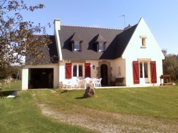 Villa Ocane  800m de la plage de l'le Vierge (  CROZON  )