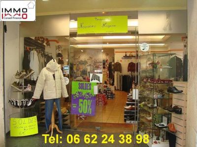 LOCAL COMMERCIAL 153 m A BEZIERS 