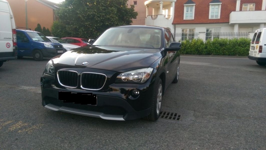 BMW X1 18D SDRIVE 143 CV PREMIERE 1ERE MAIN NOIR  donner