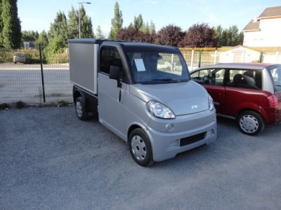 Don de ma Ligier X-pro voiture sans permis plateau ridelles