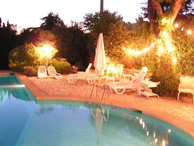 2 pavillons 8 et 4 personnes+belle piscine+parc priv calme+jeux+prs mer
